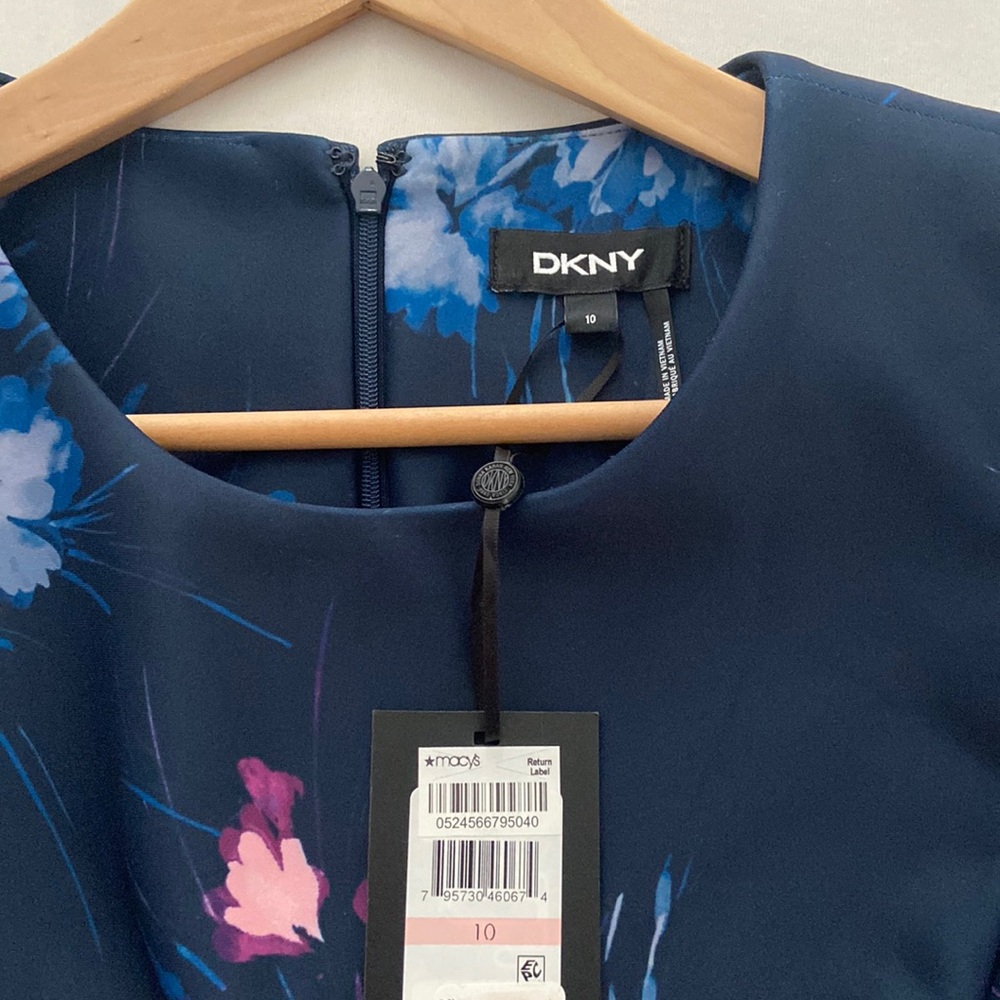 NEW DKNY Floral Dress, size 10